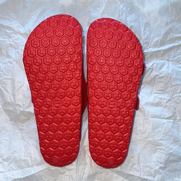 Big Kids Slides (Red)- BRAND NEW!!! - Picture 6 of 6